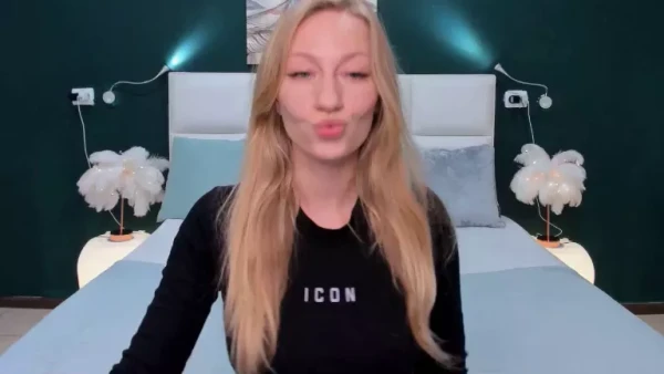 OliviiaShine
