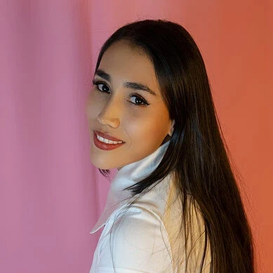 Ariana Velvet